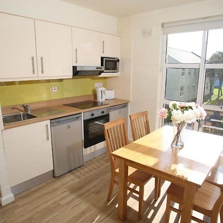 Corrib Village Apartments University Of Galway Eksteriør billede